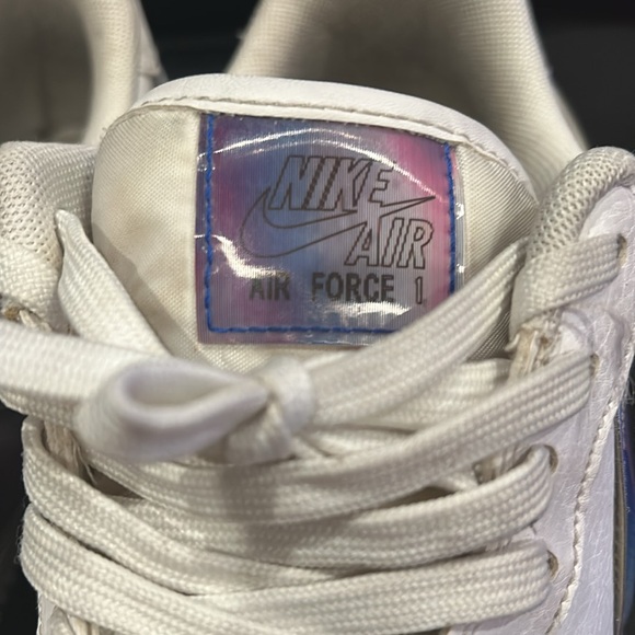 Nike Air Force 1 Iridescent - Picture 8 of 8